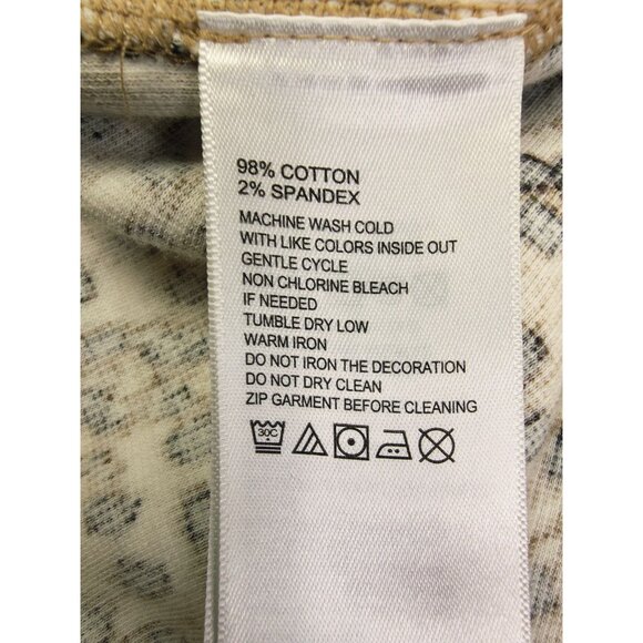 Tommy Bahama Size Medium Women Aruba Lagoon Cheetah Embroidered Neck Logo Jacket - Picture 6 of 13